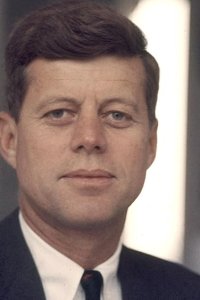 Kennedy – S01E05 – The Torch Has Passed (January 1961 – December 1961)