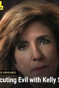 Prosecuting Evil with Kelly Siegler – S01E06 – The Mask of God