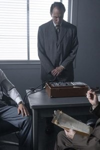 Fellow Travelers – S01E04 – Your Nuts Roasting on an Open Fire