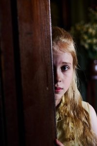 The Lost Flowers of Alice Hart – S01E03 – Part 3: Lantern Bush