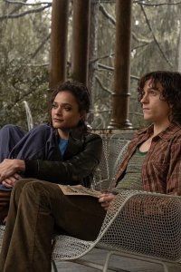 The Crowded Room – S01E02 – Sanctuary