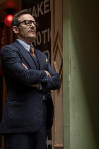 The Crowded Room – S01E04 – London