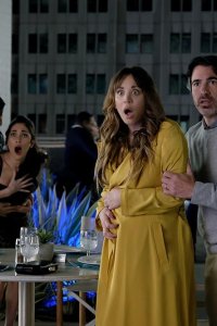 Based on a True Story – S01E04 – The Survivor