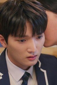 XO, Kitty – S01E03 – KISS