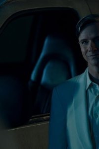 City on Fire – S01E08 – In the Dark