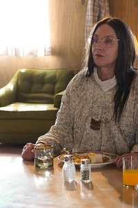 Waco: The Aftermath – S01E02 – A Common Enemy