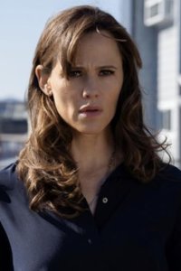 The Last Thing He Told Me – S01E01 – Protect Her