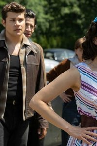 Grease: Rise of the Pink Ladies – S01E10 – Racing for Pinks