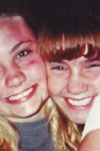 Mean Girl Murders – S01E01 – Battle of the Besties