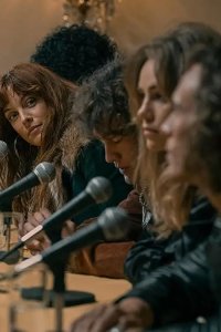 Daisy Jones & the Six – S01E08 – Track 8: Looks Like We Made It