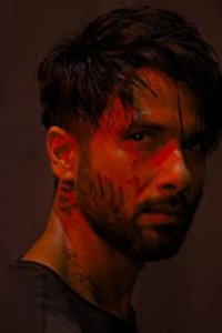 Farzi – S01E08 – Crash and Burn
