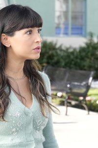 Not Dead Yet – S01E10 – Not Well Yet