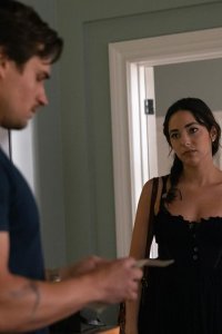 The Watchful Eye – S01E08 – Spellbound