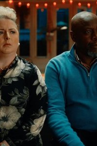 Extraordinary – S02E05 – Meet the Parent