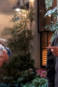 Lopez vs. Lopez – S01E13 – Lopez vs. Second Chances