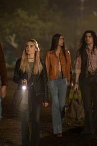 The Winchesters – S2022E01 – Pilot