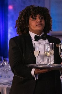 Wreck – S01E03 – Showtime!