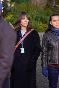 Alaska Daily – S2023E09 – Rush to Judgment