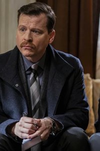 East New York – S2023E14 – Family Tithes