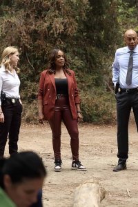 The Rookie: Feds – S2022E07 – Countdown