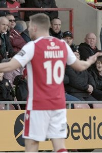 Welcome to Wrexham – S01E10 – Hooligans