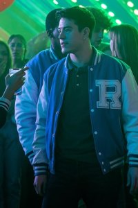 Pretty Little Liars: Original Sin – S01E07 – Chapter Seven: Carnival of Souls