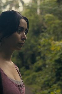 The Resort – S01E07 – La Pubertad del Matrimonio