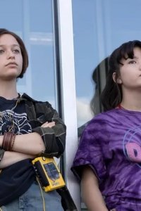 Paper Girls – S01E02 – Weird Al Is Dead
