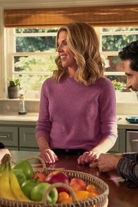 Best Foot Forward – S01E01 – Public School