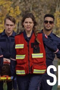 SkyMed – S01E01 – Pilots And Nurses And Bears, Oh My!