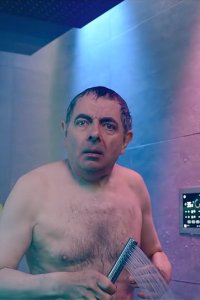 Man vs Bee – S01E05 – Chapter 5