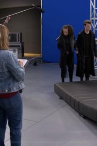 The Villains of Valley View – S01E06 – Super Secrets
