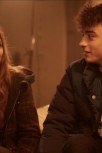 Parallèles – S01E06 – H-4