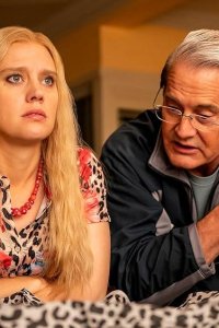 Joe vs Carole – S01E08 – Survival of the Fittest