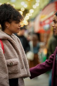 Suspicion – S01E03 – Strangers