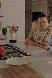 Run the Burbs – S01E04 – Let’s Go to the Movies