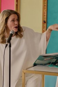 Run the Burbs – S03E11 – Holi-Day Phun
