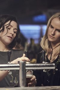 Firebite – S2021E03 – We Don’t Go Down
