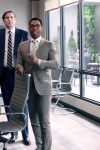 American Auto – S02E12 – Dealer Event