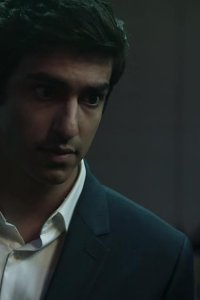 Day of the Dead – S01E09 – Death Comes to Paymart
