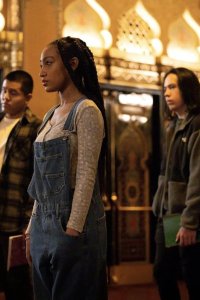 Just Beyond – S01E06 – We’ve Got Spirits, Yes We Do