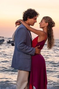 Acapulco – S01E06 – Uptown Girl