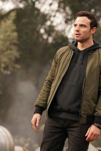 La Brea – S01E02 – Day Two