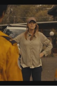Fires – S01E03 – Episode #1.3