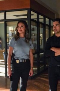 NCIS: Hawai’i – S01E18 – T’N’T