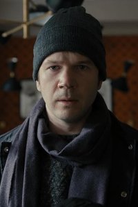 Only Murders in the Building – S01E07 – The Boy from 6B