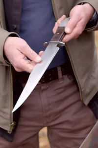 Man vs History – S01E06 – Secret History of the Bowie Knife