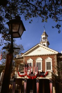 Behind the Attraction – S01E10 – Hall of Presidents