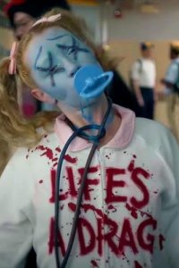 American Horror Stories – S03E01 – Bestie