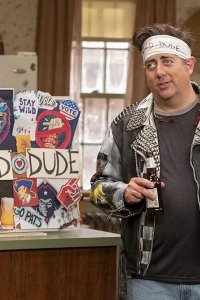 Kevin Can F**k Himself – S02E02 – The Way We Were